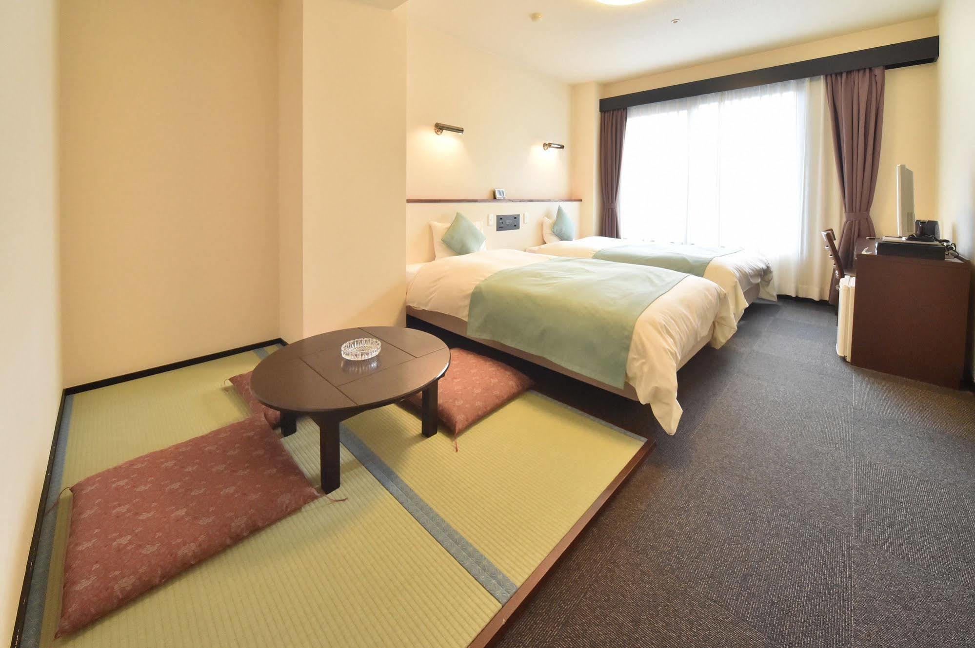 Dormy Inn Express Hakodate Goryokaku Exterior photo